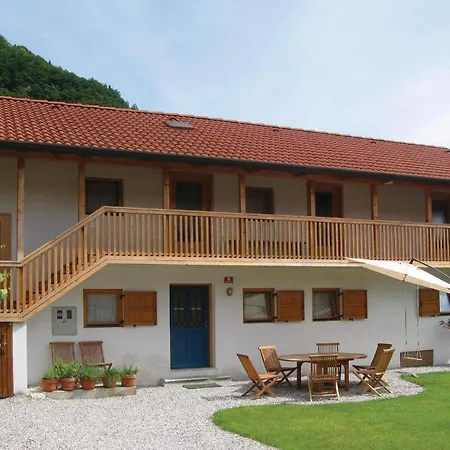 3 Bedroom Amazing In Semesterbostad