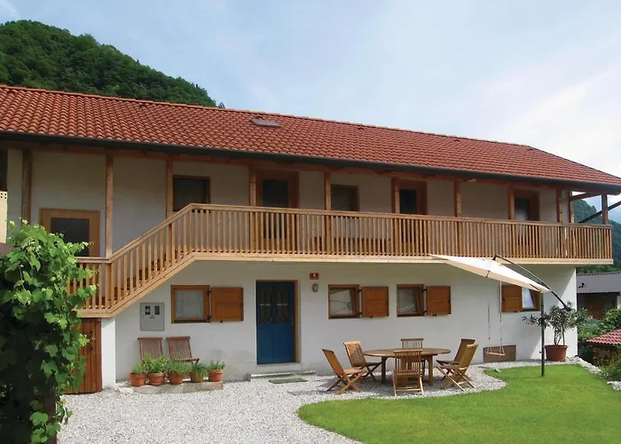 3 Bedroom Amazing In بيت للعطل